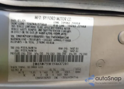 2005 Mercury Grand Marquis Ls/Lse from USA, damaged, VIN 2MEFM75W15X637281